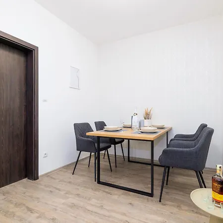 Homeawayhome By The River Apartamento *