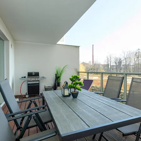 Apartment Homeawayhome By The River *