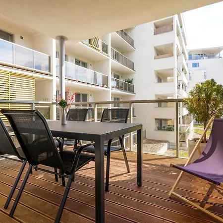Homeawayhome By The River Apartamento *